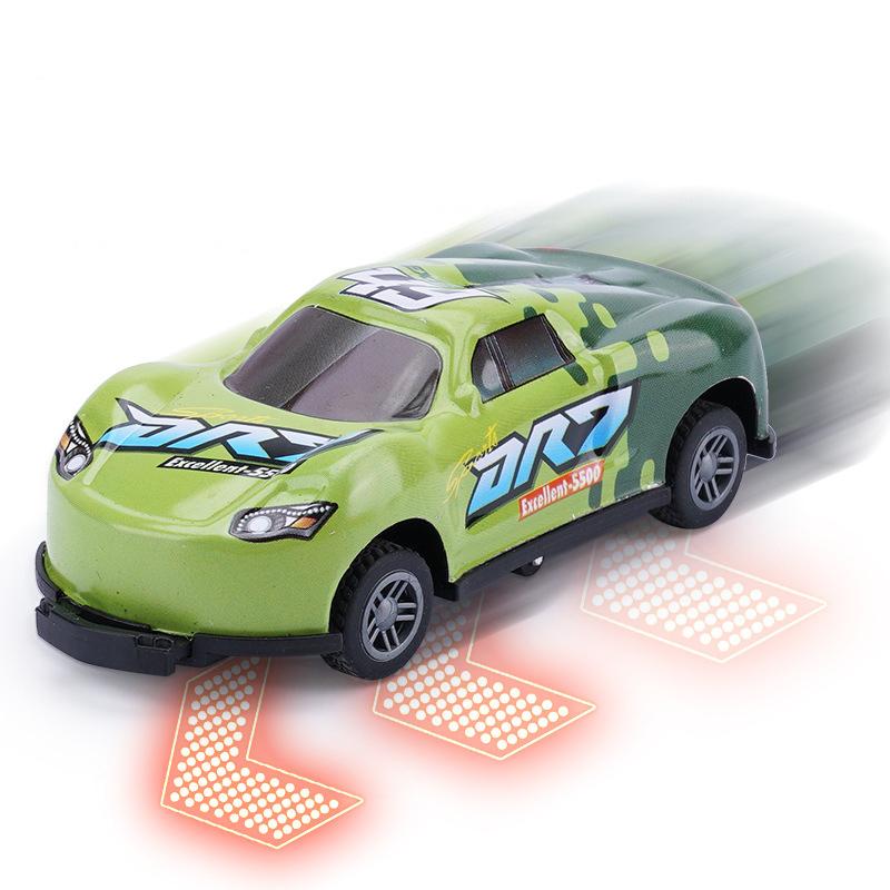 XtremeRacer™ | Actiongeladenes Stunt-Spielzeugauto