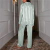 Laden Sie das Bild in den Galerie-Viewer, 50% RABATT | DreamLux™ | Seidig weicher &amp; stylischer Pyjama